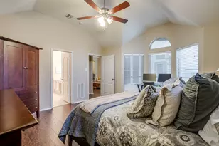 5704 Rockport Ln, Haltom City, TX 76137 - Photo 16