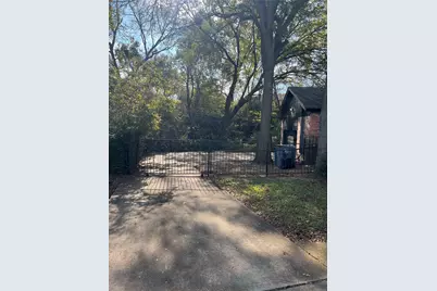 2944 King Cole Drive, Dallas, TX 75216 - Photo 32