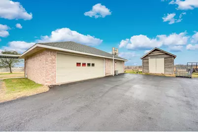 839 Walker Creek Road, Ennis, TX 75119 - Photo 8