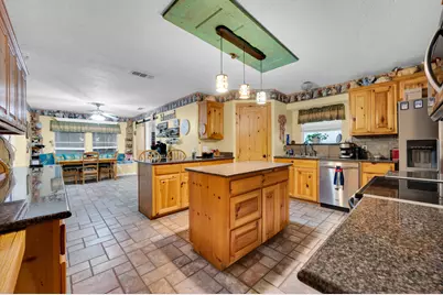 839 Walker Creek Road, Ennis, TX 75119 - Photo 14