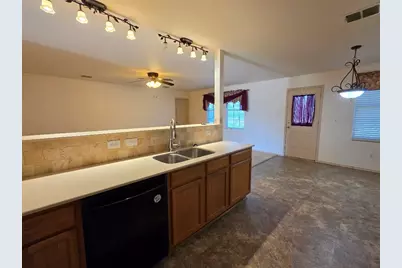 1428 Erin Drive, Burleson, TX 76028 - Photo 8