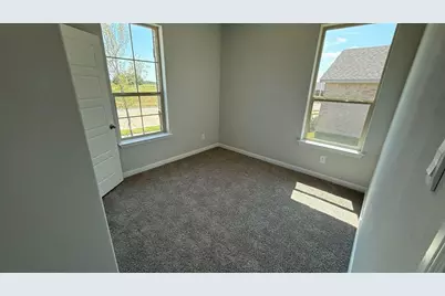 1960 Preakness Drive, Granbury, TX 76049 - Photo 20