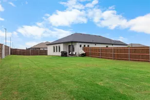 2939 Peony Dr, Sherman, TX 75092 - Photo 30