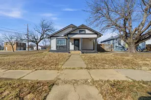 1317 4th St, Graham, TX 76450 - Photo 24