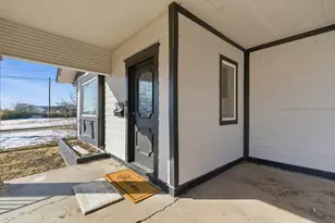 1317 4th St, Graham, TX 76450 - Photo 2