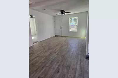 2426 Tyler Street S, Dallas, TX 75224 - Photo 1