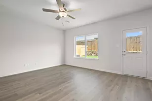 300 Revolution Dr, Venus, TX 76084 - Photo 6