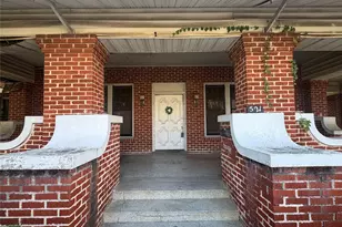 521 N 1st St, Lufkin, TX 75901 - Photo 2