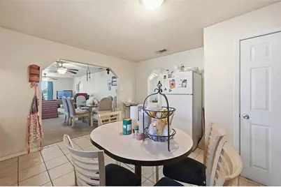 2113 Harris Lane, Haltom City, TX 76117 - Photo 18