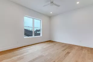 3733 Manana Dr, Dallas, TX 75220 - Photo 22