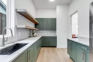 3733 Manana Dr, Dallas, TX 75220 - Photo 10