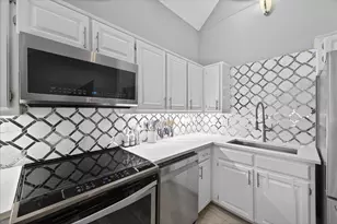 2934 N Bend Dr, Dallas, TX 75229 - Photo 16