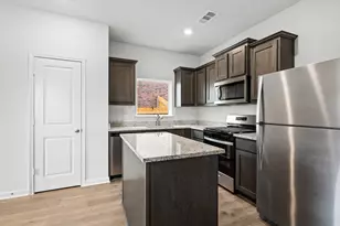 312 Revolution Dr, Venus, TX 76084 - Photo 2