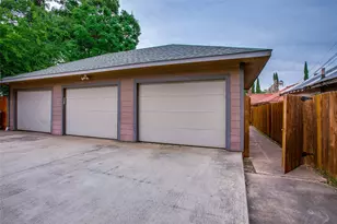 1007 N Madison Ave, Dallas, TX 75208 - Photo 32