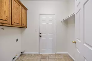 11504 Seagoville Rd, Balch Springs, TX 75180 - Photo 12