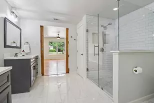 10649 Sylvia Dr, Dallas, TX 75228 - Photo 14