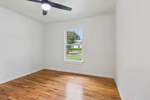 10649 Sylvia Dr, Dallas, TX 75228 - Photo 16