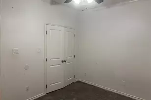 201 E 6th St, McGregor, TX 76657 - Photo 16