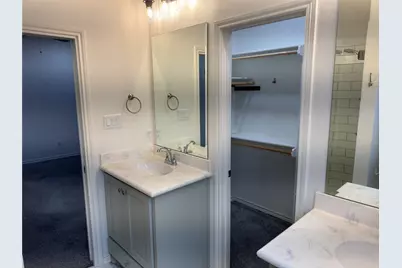 201 E 6th Street, McGregor, TX 76657 - Photo 10