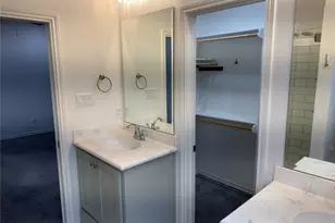 201 E 6th St, McGregor, TX 76657 - Photo 10