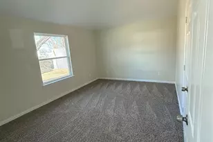 10914 Stinson Dr, Dallas, TX 75253 - Photo 4