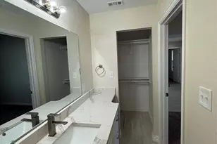 10914 Stinson Dr, Dallas, TX 75253 - Photo 6