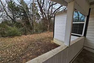 207 Pine St, Keene, TX 76059 - Photo 14