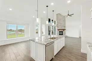 546 Hearthstone Blvd, Red Oak, TX 75154 - Photo 22