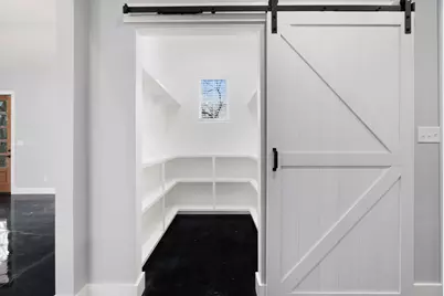 535 E Fairview St, Blossom, TX 75416 - Photo 12