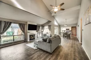 533 Harvest Hill St, Lewisville, TX 75067 - Photo 2