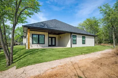 725 Haynie Drive, Runaway Bay, TX 76426 - Photo 38