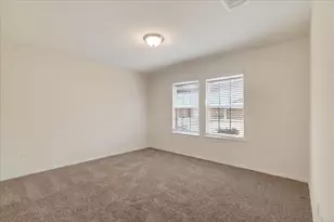 301 Samuel St, Denton, TX 76207 - Photo 8