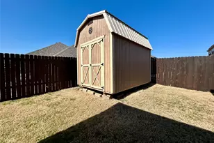 3015 Watercrest Dr, Sanger, TX 76266 - Photo 38