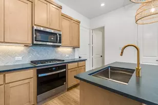 4325 Henderson Ave, North Richland Hills, TX 76180 - Photo 12