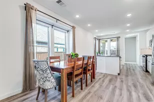 3520 Tulip Dr, Aubrey, TX 76227 - Photo 10