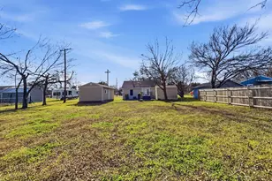 604 N Pecan Ave, Hubbard, TX 76648 - Photo 14