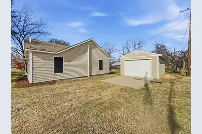604 N Pecan Avenue, Hubbard, TX 76648 - Photo 12
