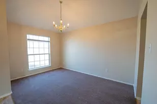 1724 Gentry St, Lancaster, TX 75134 - Photo 6