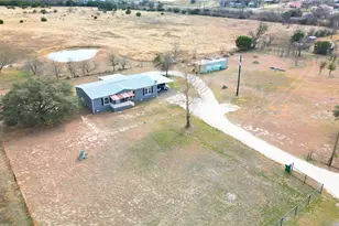 752 Memory Ln, Evant, TX 76525 - Photo 2