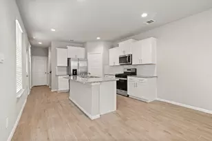 3449 Lake District Ln, Fort Worth, TX 76135 - Photo 10