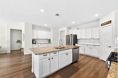 924 Royal Lane, Celina, TX 75009 - Photo 8