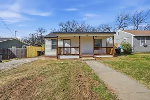 816 Bradley St, Fort Worth, TX 76103 - Photo 1