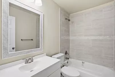 816 Bradley Street, Fort Worth, TX 76103 - Photo 12