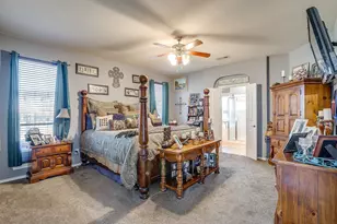 729 W Bend Blvd, Burleson, TX 76028 - Photo 20