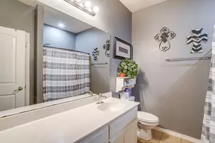 729 W Bend Blvd, Burleson, TX 76028 - Photo 30