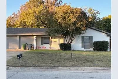 852 W Redbud Drive, Hurst, TX 76053 - Photo 1