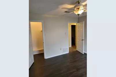 1905 Libby Lane, Grand Prairie, TX 75050 - Photo 14