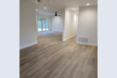 809 Wildgrove Drive, Garland, TX 75041 - Photo 4