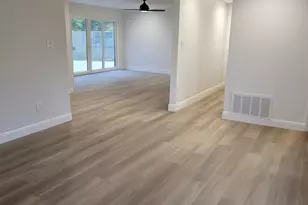 809 Wildgrove Dr, Garland, TX 75041 - Photo 4