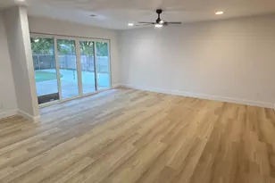 809 Wildgrove Dr, Garland, TX 75041 - Photo 10